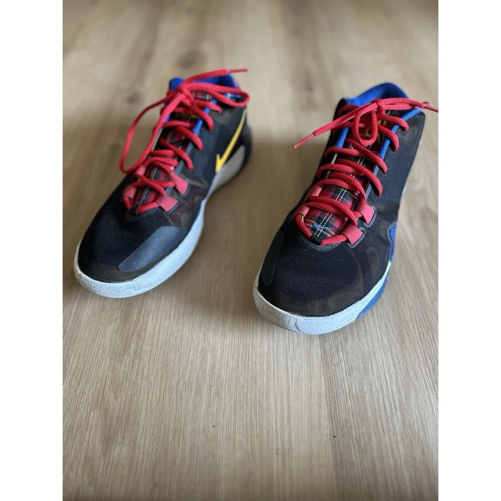 Nike step up